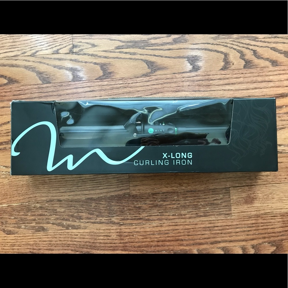 Mint Professional Styling Tools - X-Long Curling Iron 1.5” (38mm)